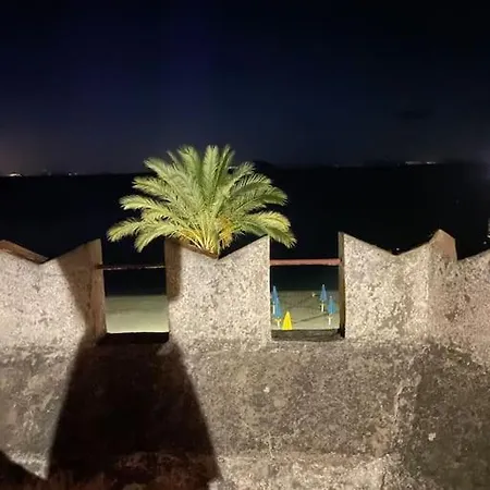 Torretta Sul Mare * كافو